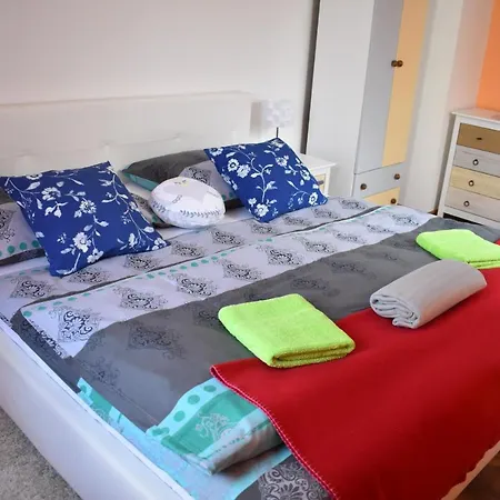شقة Apartman Tristovka *