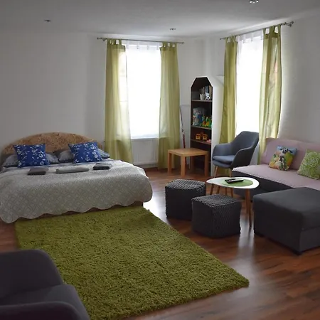 شقة Apartman Tristovka *