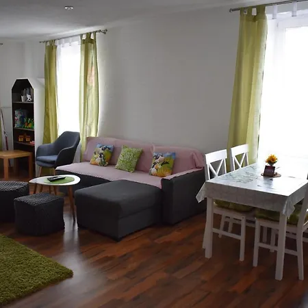 Apartman Tristovka * ليبوفا لازن